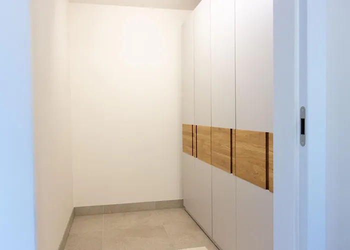 New Apartment, Close Center, Free Parking