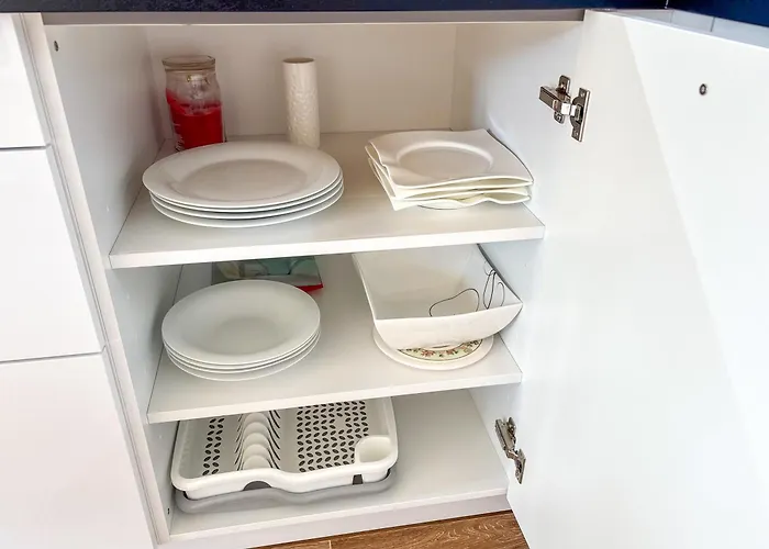 New Apartment, Close Center, Free Parking *