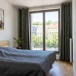 New Apartment, Close Center, Free Parking Apartment *
