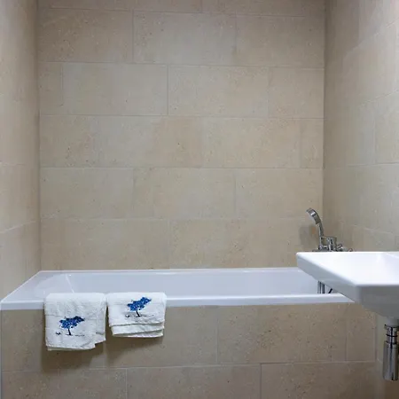 Lejlighed New Apartment, Close Center, Free Parking *