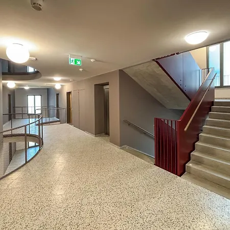 New Apartment, Close Center, Free Parking *