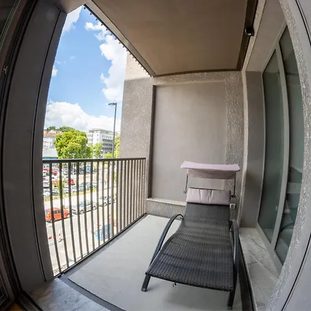 New Apartment, Close Center, Free Parking Appartement