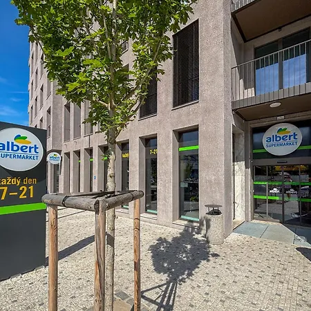 New Apartment, Close Center, Free Parking