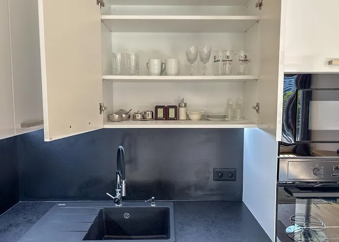 New Apartment, Close Center, Free Parking Prague